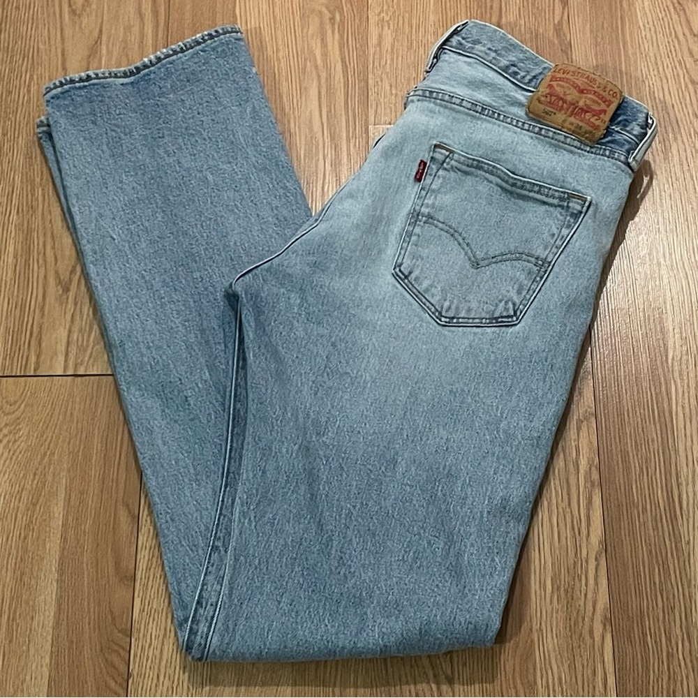 Levi's 501 Men’s 34x36 (34x34) Straight Fit Jeans Light Blue Denim Button Fly